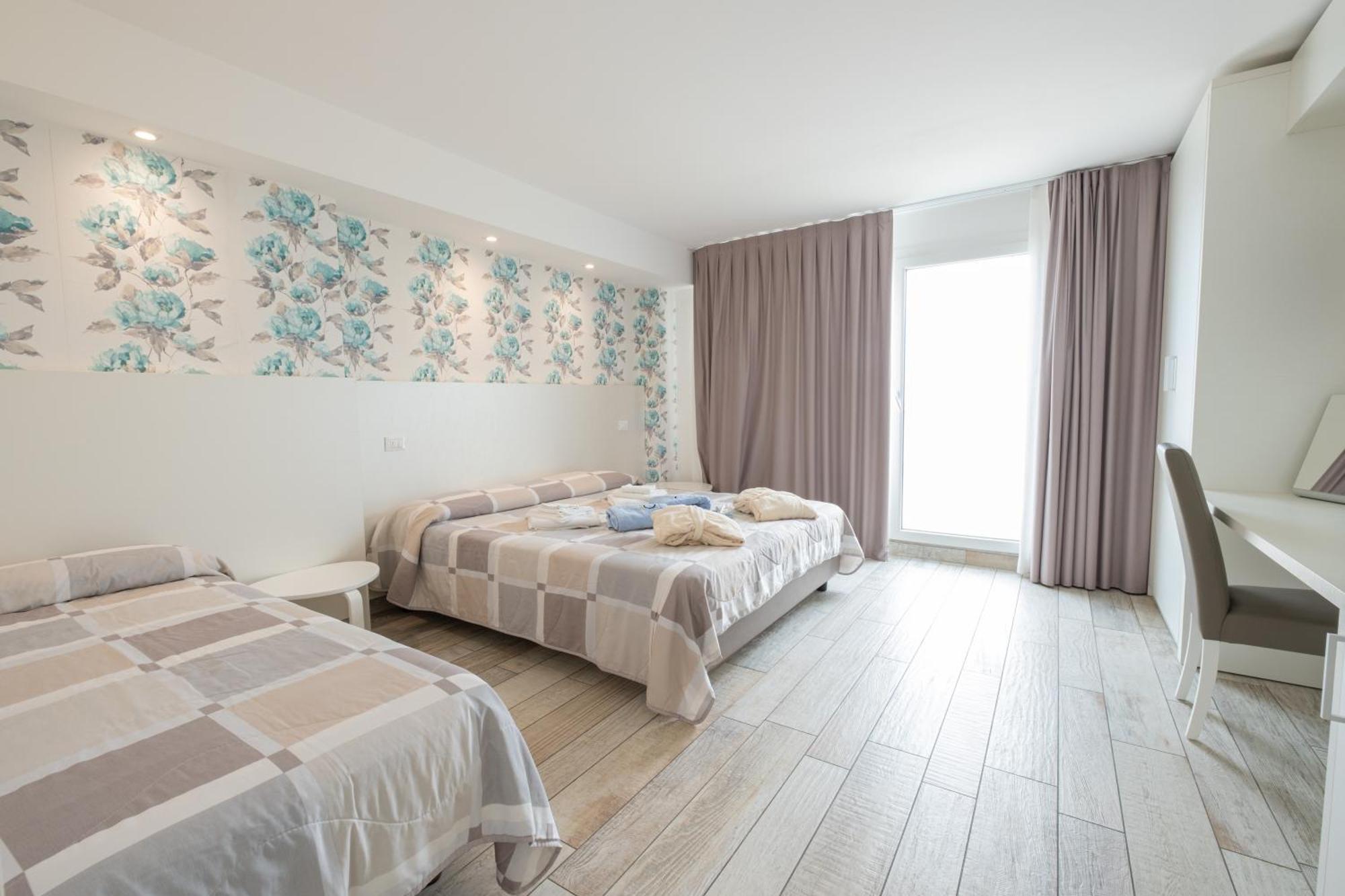 Hotel Capitol Gatteo a Mare Exteriér fotografie